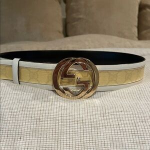 Gucci Women's Belt in Gold and Cream